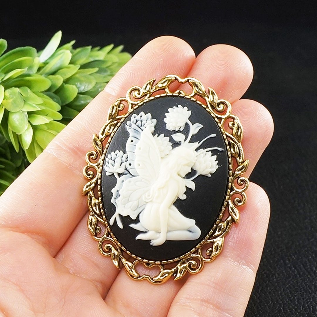 Ivory on Black Fairy Floral Lady Cameo Oval Golden Brooch Pin Woman Jewelry Gift - 胸针 - 其他材质 黑色