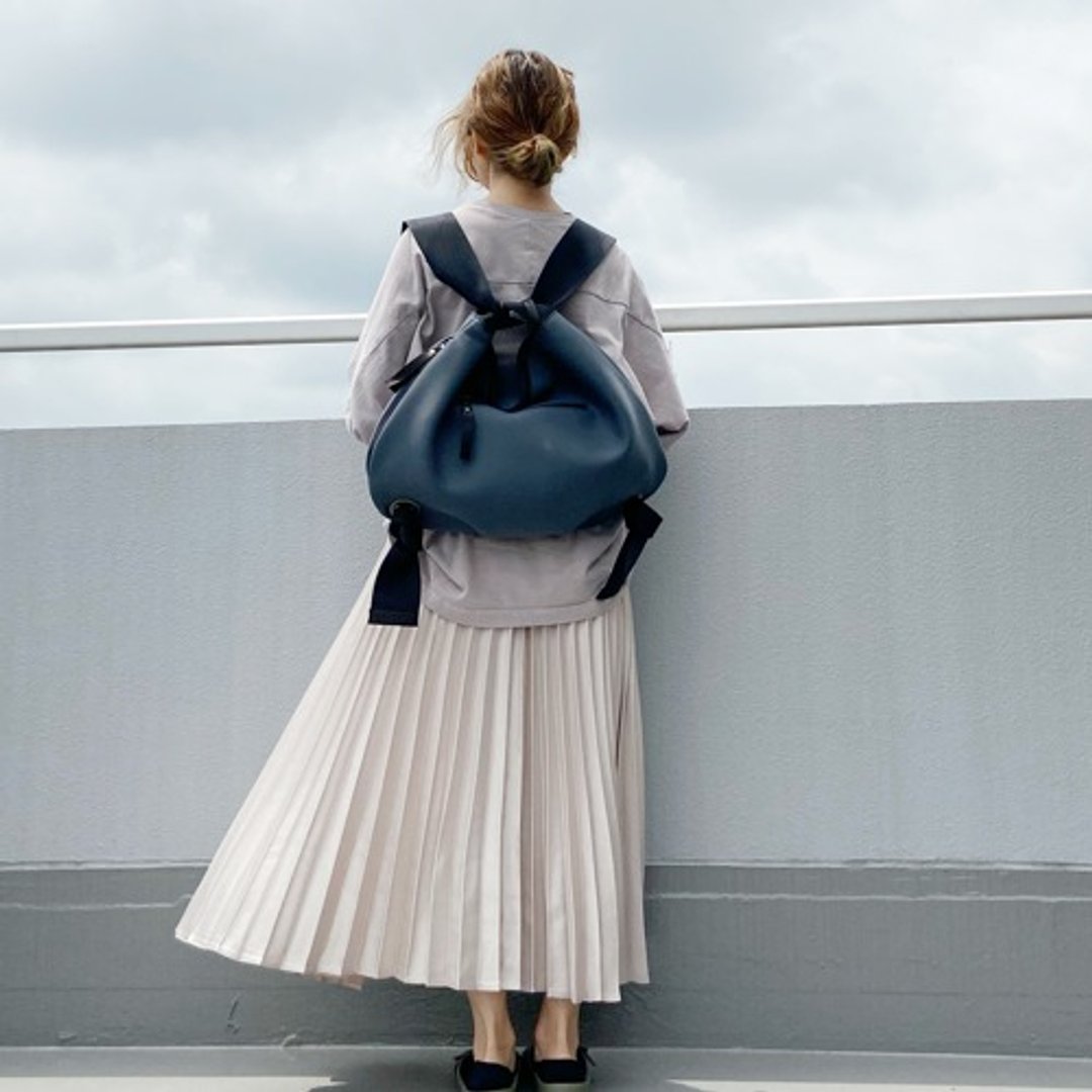 Neoprene material large 2way backpack gray - 后背包/双肩包 - 其他材质 灰色