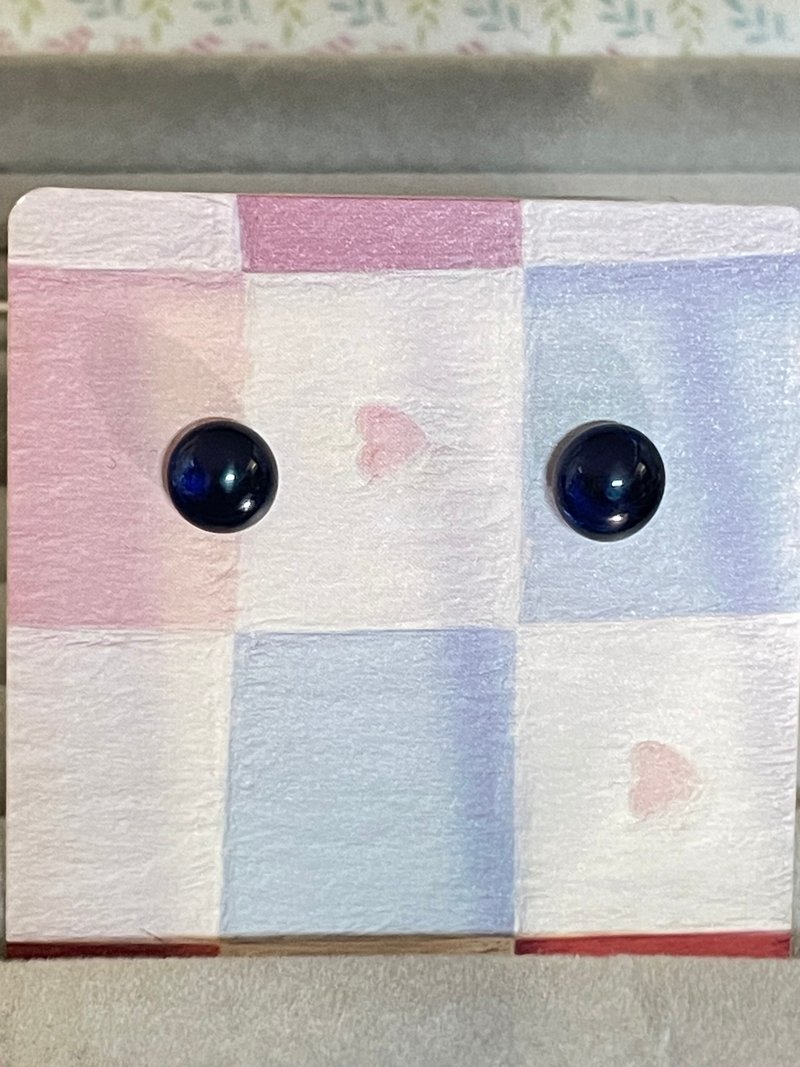 琉璃耳环 深蓝 316钢耳针 医疗钢耳环 贴耳耳环 耳针 耳钉 - 耳环/耳夹 - 琉璃 蓝色