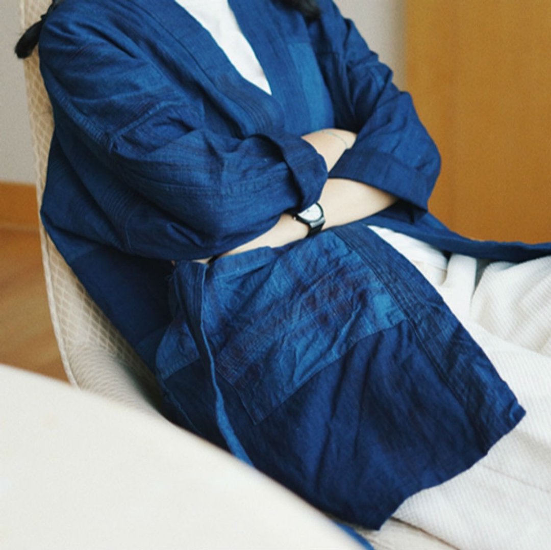 上海手織布面料 拼布植物藍染开衫Kimono 日式門襟秋冬款外套風衣 - 女装休闲/机能外套 - 棉 蓝色