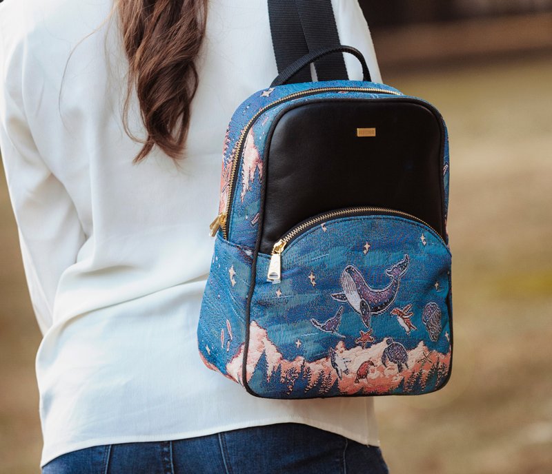 后背包 真皮/布防泼水 平织缇花 多花色 玛丽娜 - 后背包/双肩包 - 防水材质 多色