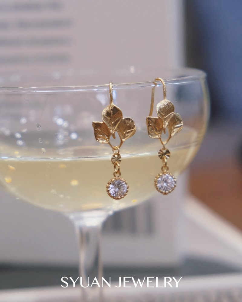 Serendipity - Gaze 深邃凝望 锆石耳环生日 礼物情人节 - 耳环/耳夹 - 其他金属 