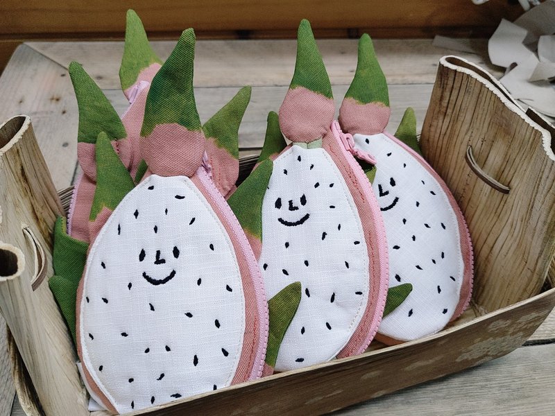 ::一张脸一个包系列-造型收纳包-火龙果 钥匙包 零钱包 卡片:: - 零钱包 - 棉．麻 