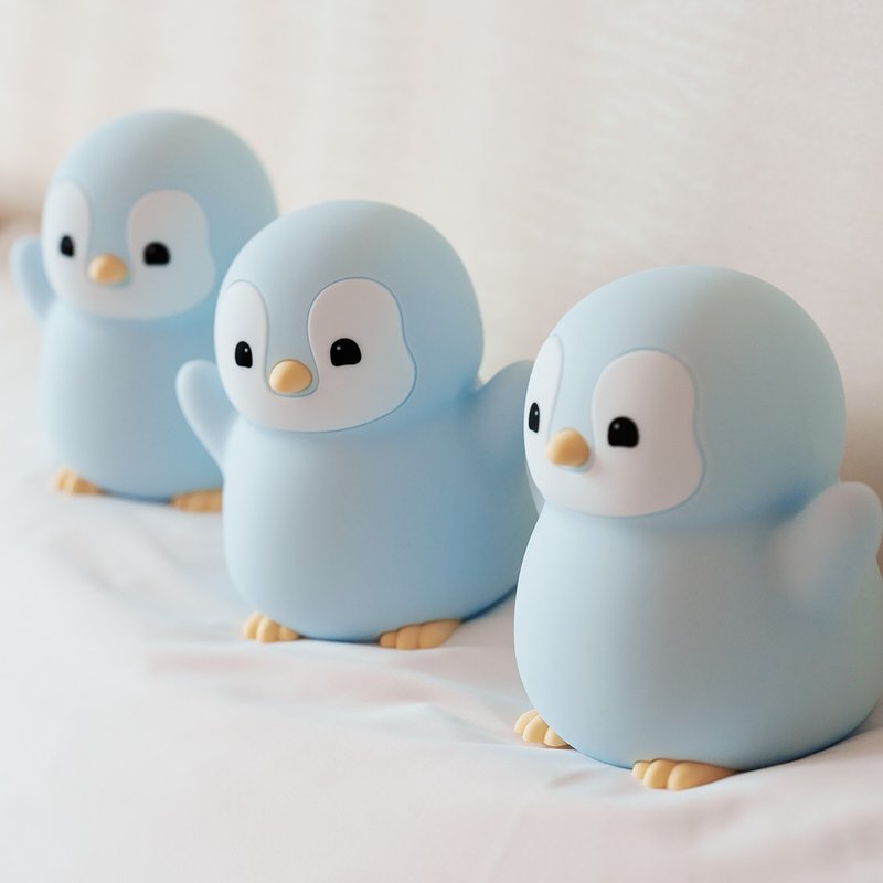 被可爱收服的夜晚 | LumiPenguin 蓝色小企鹅夜灯 | 疗愈生日礼物 - 灯具/灯饰 - 硅胶 多色