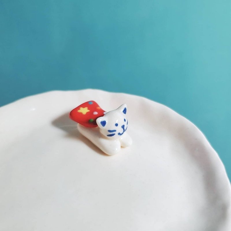 超人猫 小碟子.饰品盘 - 浅碟/小碟子 - 陶 多色