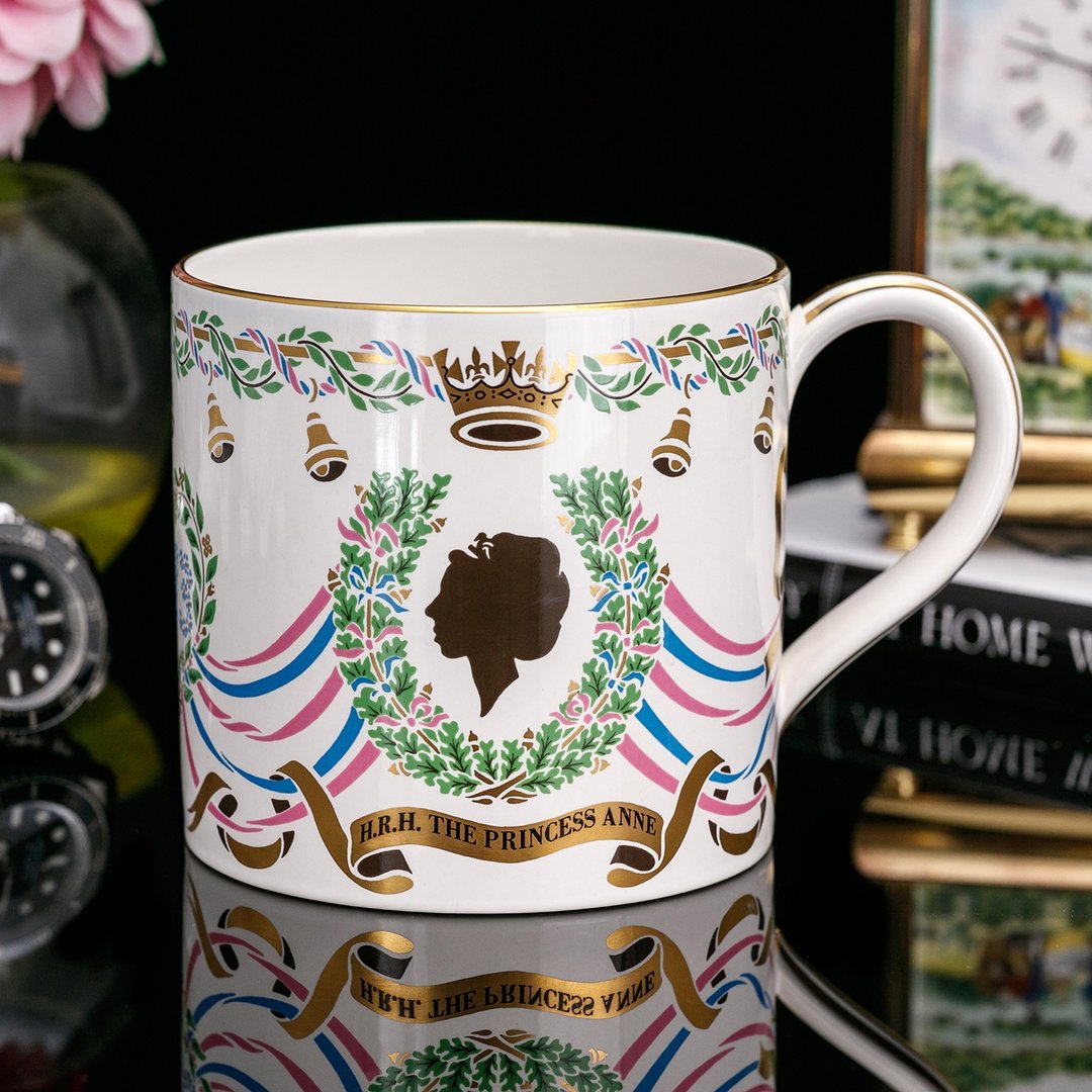 皇室婚礼 Wedgwood 1973 Princess Anne 婚礼纪念瓷杯 大马克杯 - 咖啡杯/马克杯 - 瓷 