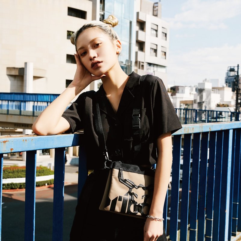 Khaki Bull Skull Sakosh - 侧背包/斜挎包 - 其他人造纤维 卡其色