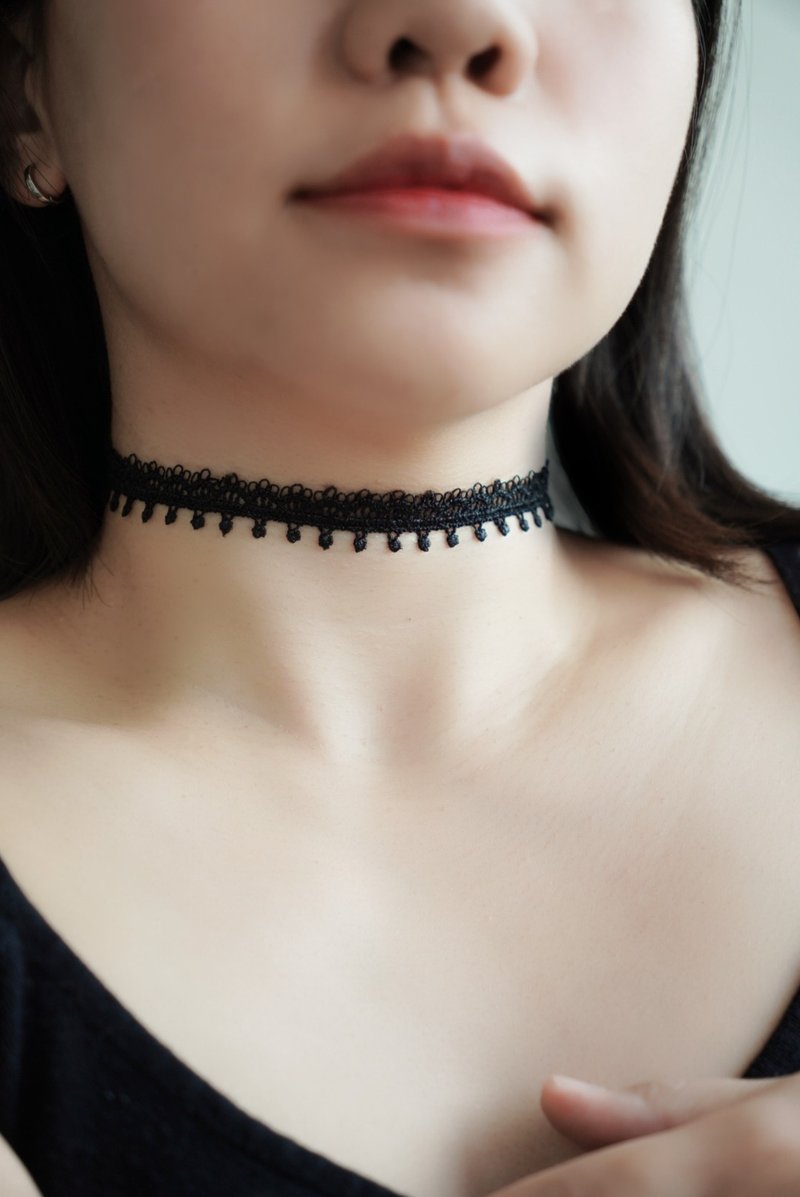 扇形窗花黑色蕾丝 CHOKER SV925/合金 - 颈链 - 棉 黑色