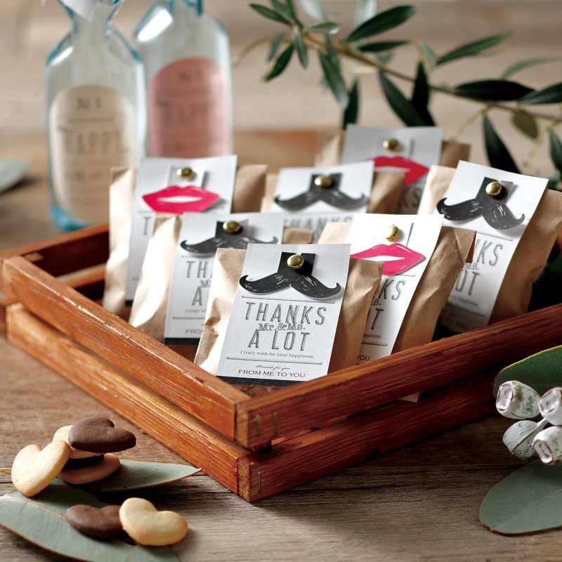 2025婚礼推荐Mr.&Mrs.性感信封爱心饼干  / 最低起订量为五个 - 零食/点心 - 纸 卡其色