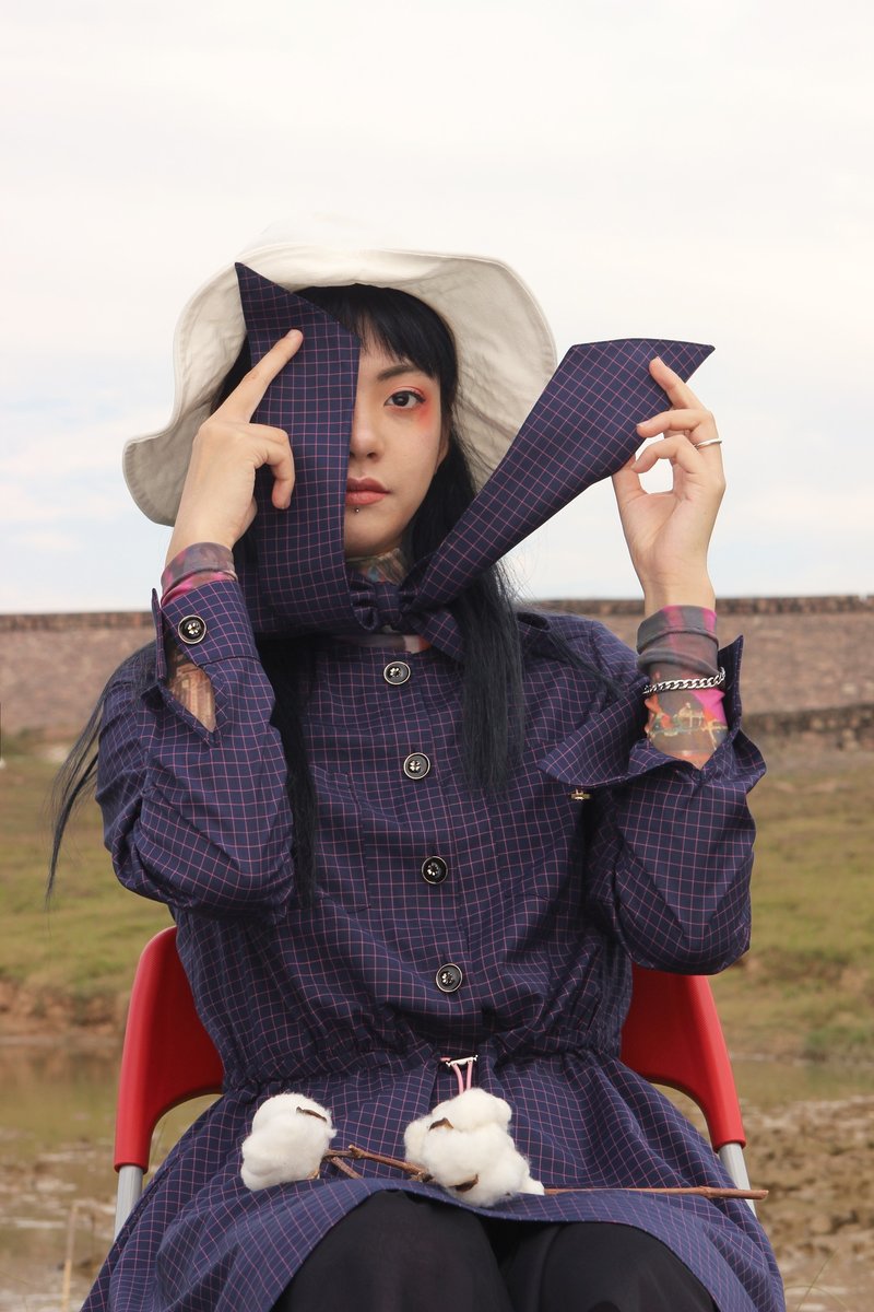 日系粉紫格纹拼接黑纱不规则下摆绑带修身显瘦长裙 原创设计 - 洋装/连衣裙 - 其他人造纤维 紫色