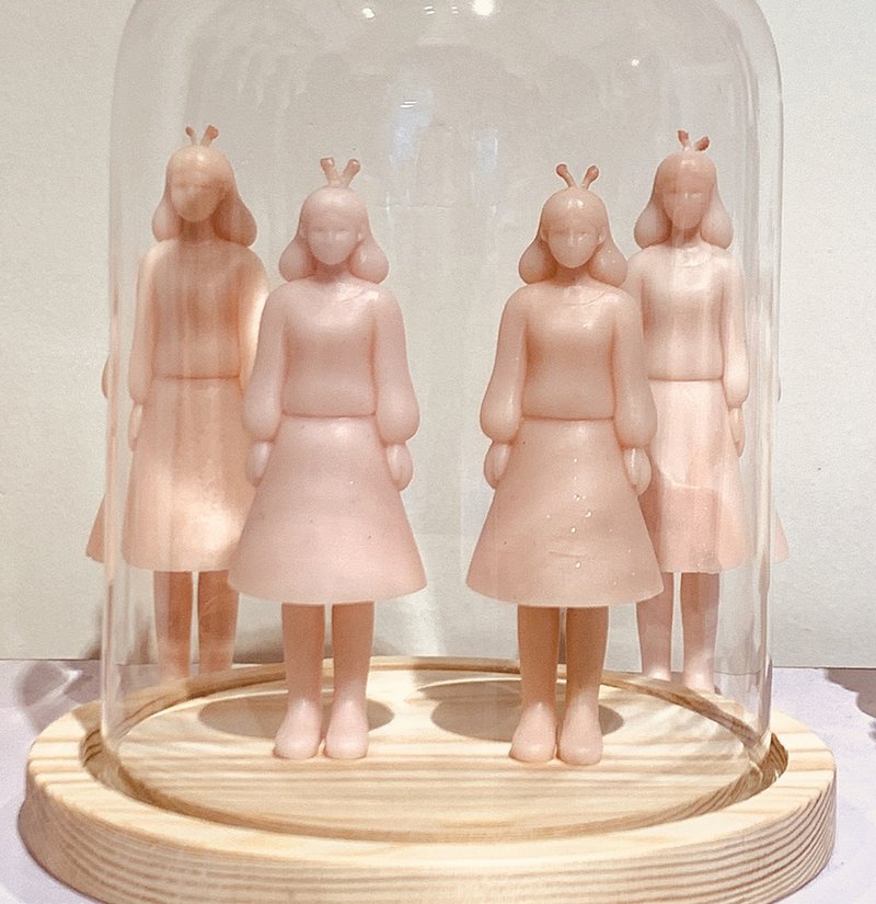 验光女孩 手作香氛蜡烛 獨特混合花香 粉色 - 蜡烛/烛台 - 蜡 