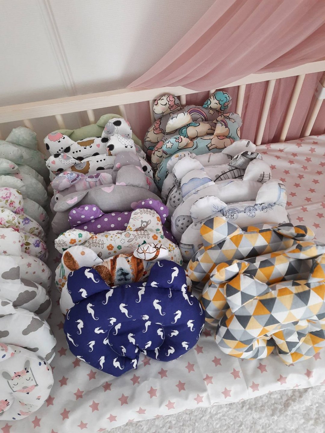 Newborn Pillow with ears, Baby cushion, Newborn Baby Infant Pillow, Anti Roll - 儿童家具 - 棉 多色