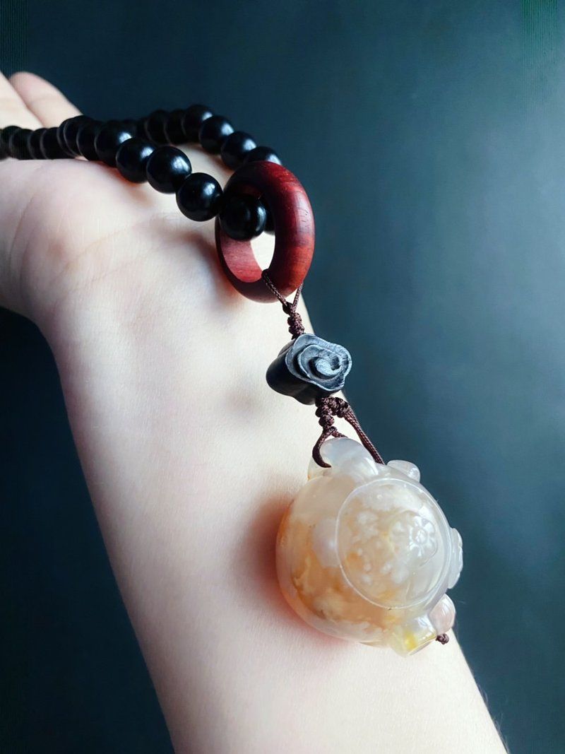 【售出】樱花玛瑙 把把壶 手持 黑檀木 祥云 天然石 礼物 设计款 - 手链/手环 - 水晶 咖啡色