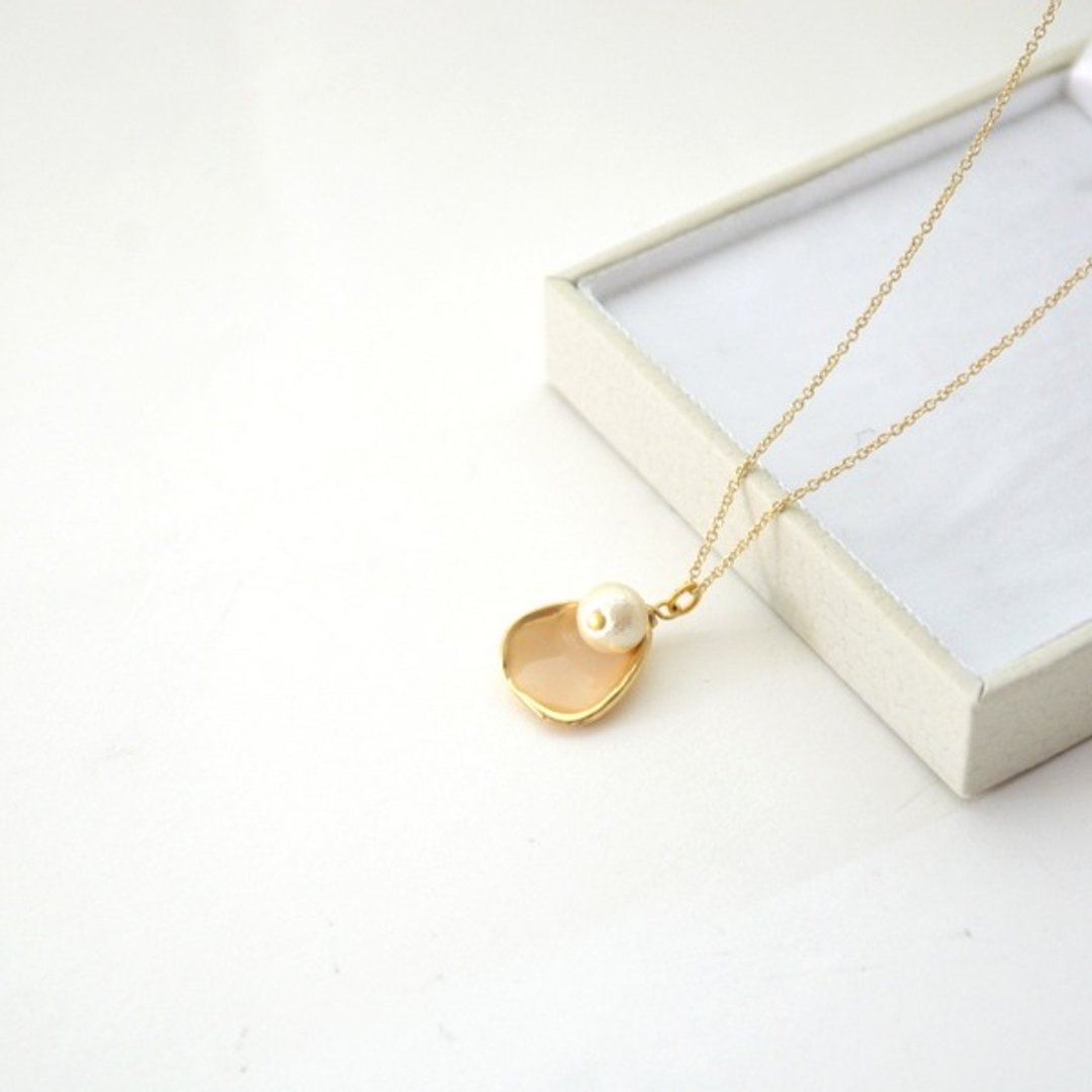 Necklace / Flower Petal Cotton Pearl Necklace - 项链 - 棉 粉红色