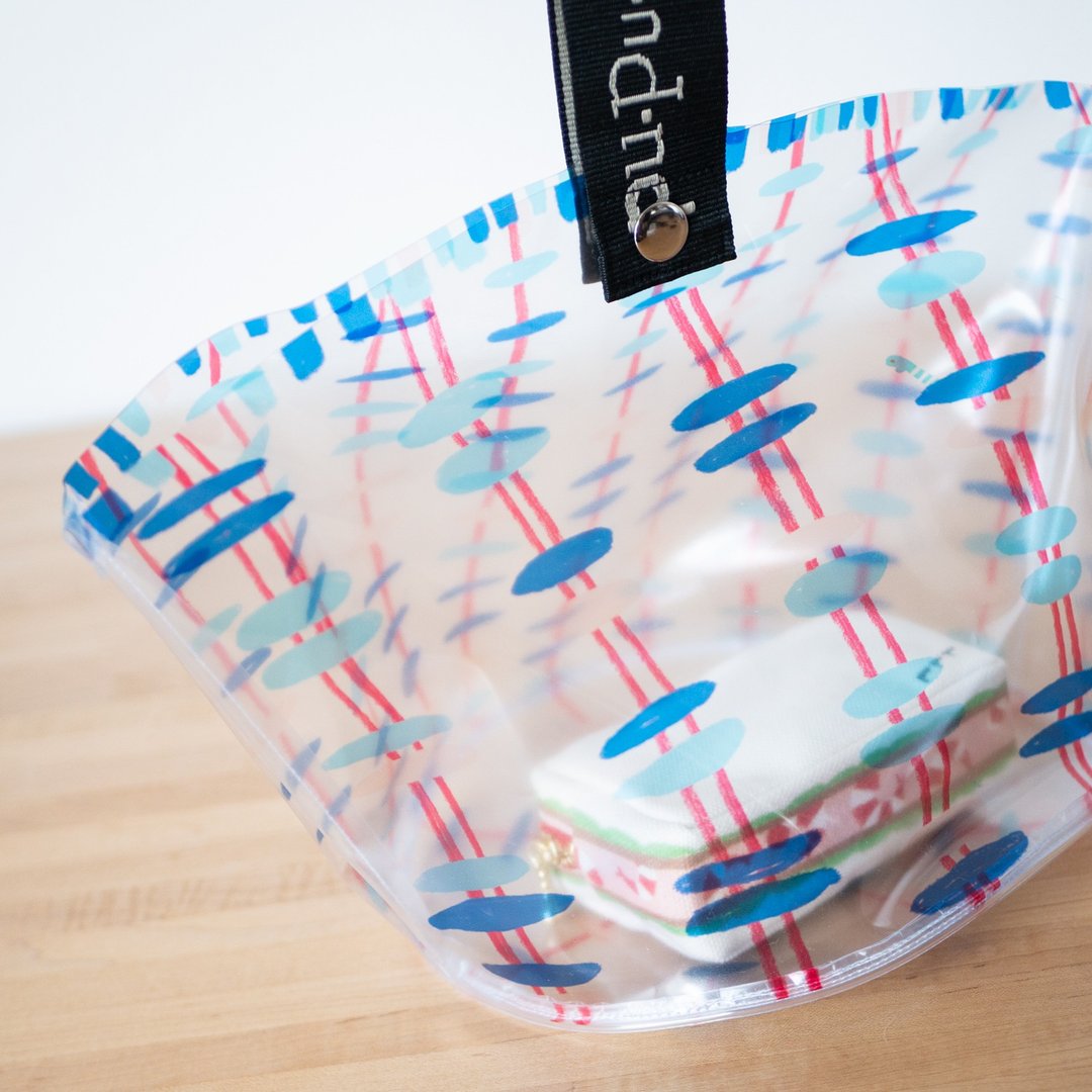 Clear bag blue basket bag pattern - 手提包/手提袋 - 防水材质 蓝色
