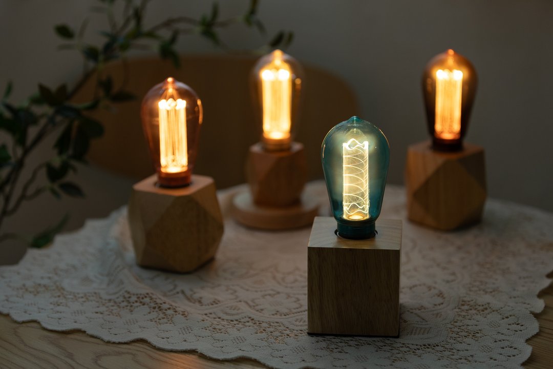 【居家布置】Mirage 达文西夜灯㇑方形木质灯座㇑喜光 LED - 灯具/灯饰 - 玻璃 