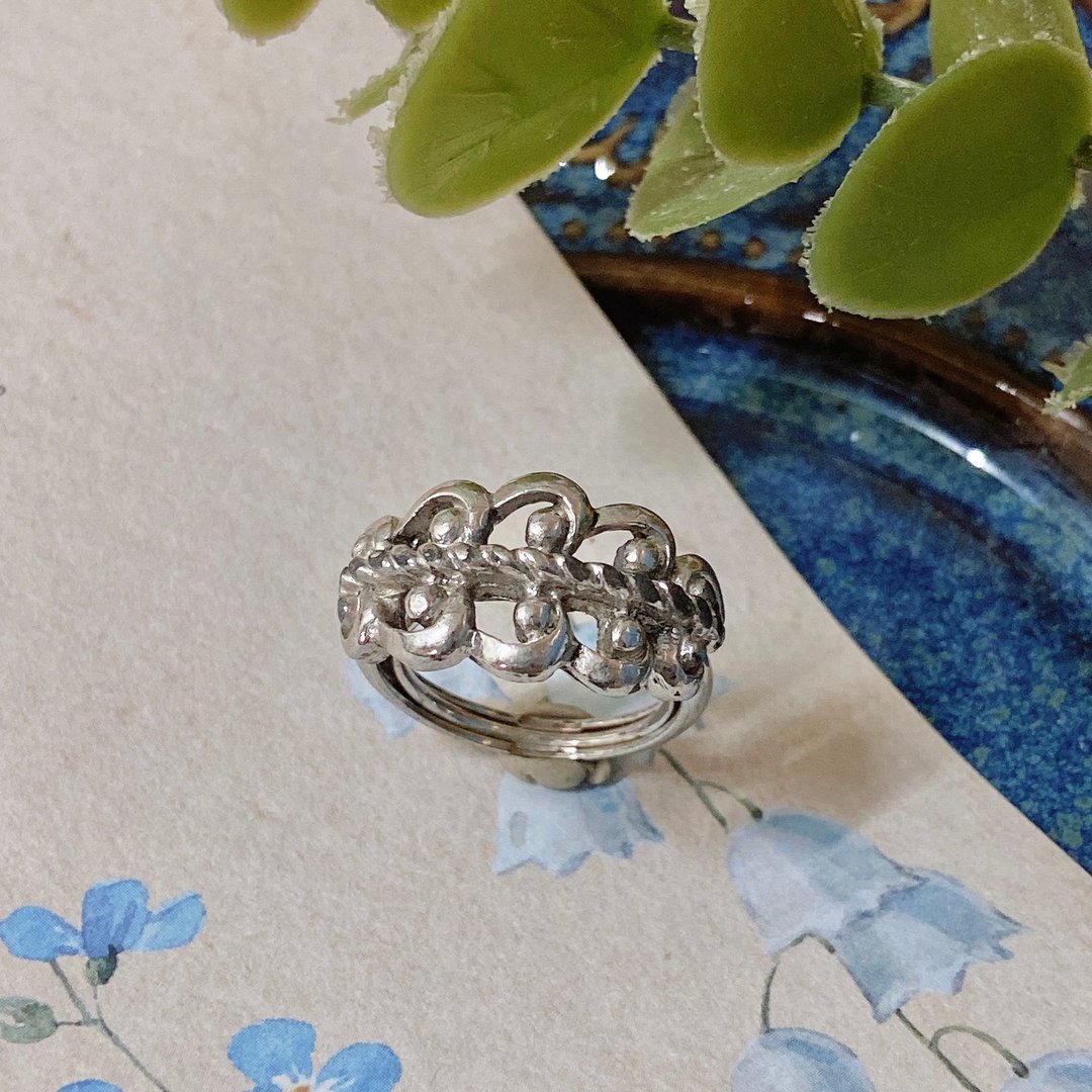 【西洋古董饰品】Avon微调 几何花雕立体连续花叶图腾 精美 戒指 - 戒指 - 贵金属 银色