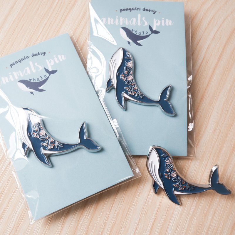 鲸鱼铁襟章 | whale pin - 胸针 - 其他金属 