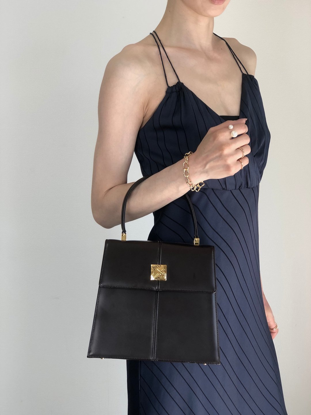 【日本直送 名牌中古包】Yves Saint Laurent YSL 手提包 棕色 皮革 缀顶部提把 3bhgkg - 手提包/手提袋 - 真皮 咖啡色