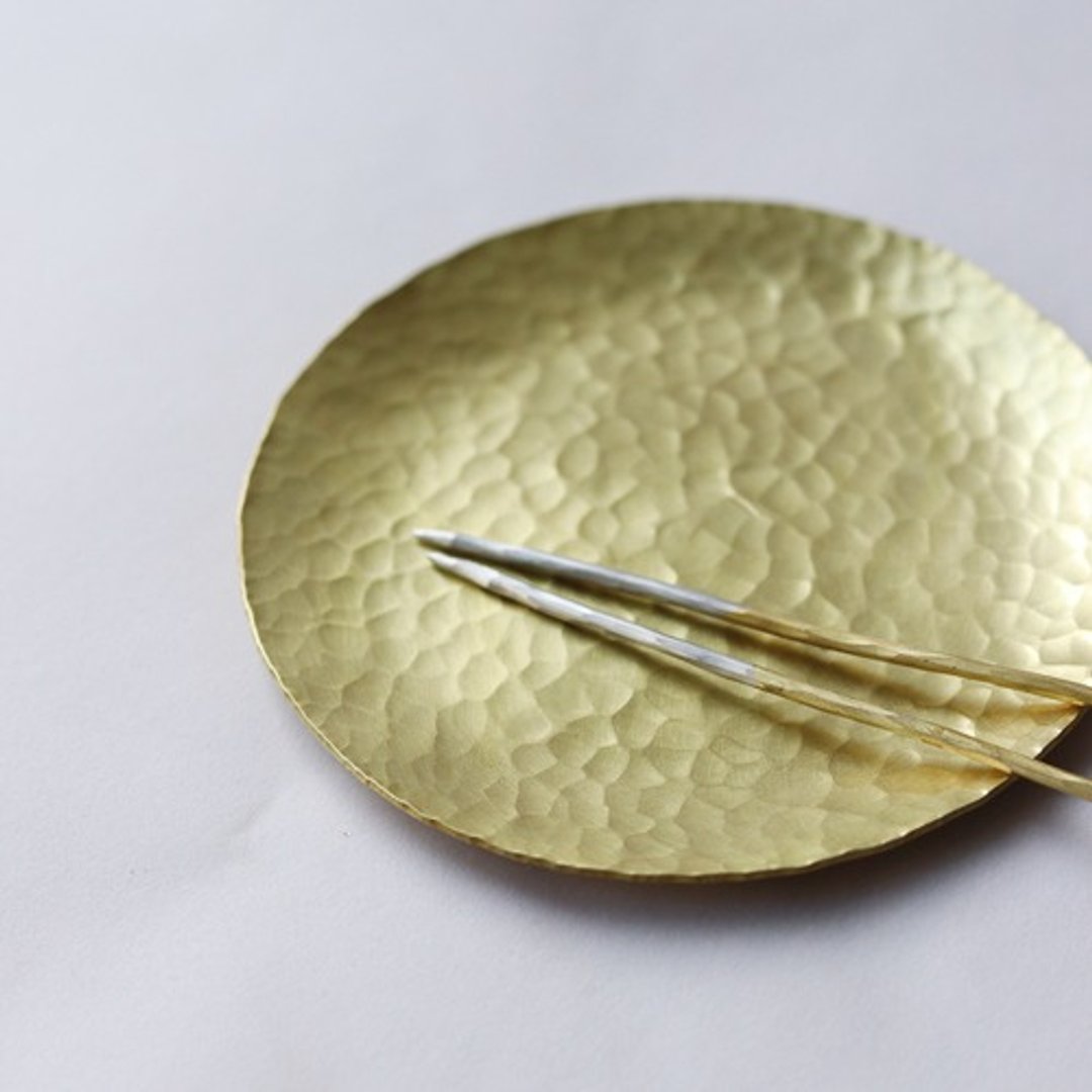 Snack set Brass plate and brass pick - 浅碟/小碟子 - 铜/黄铜 金色