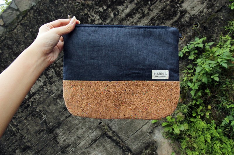 HARNS : 手拿包 侧背包 : 树皮/牛仔 - 手拿包 - 纸 咖啡色