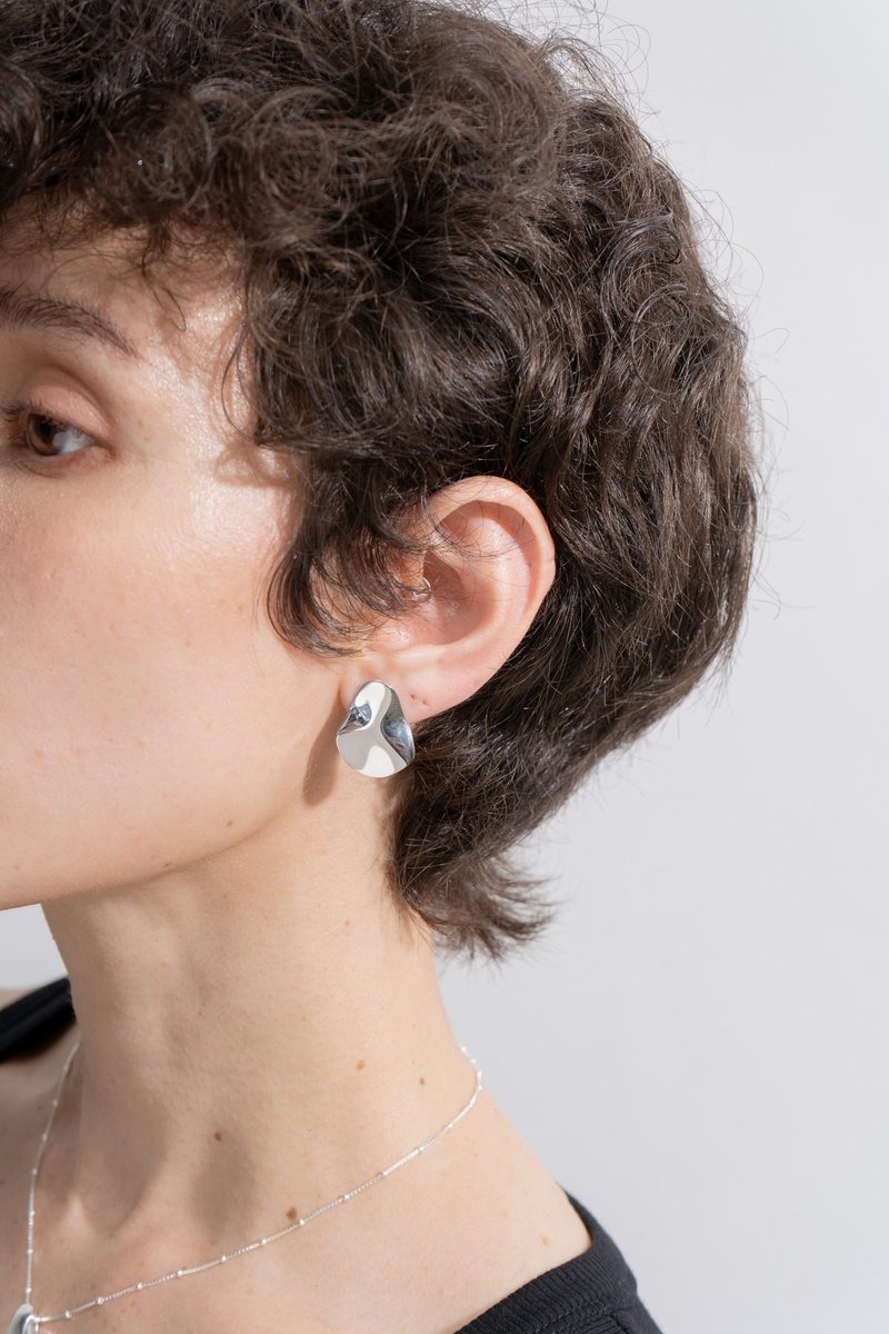 dashbrand DJ05-ST Melt Stud Earring (极简饰品) 纯银耳环 - 耳环/耳夹 - 纯银 银色