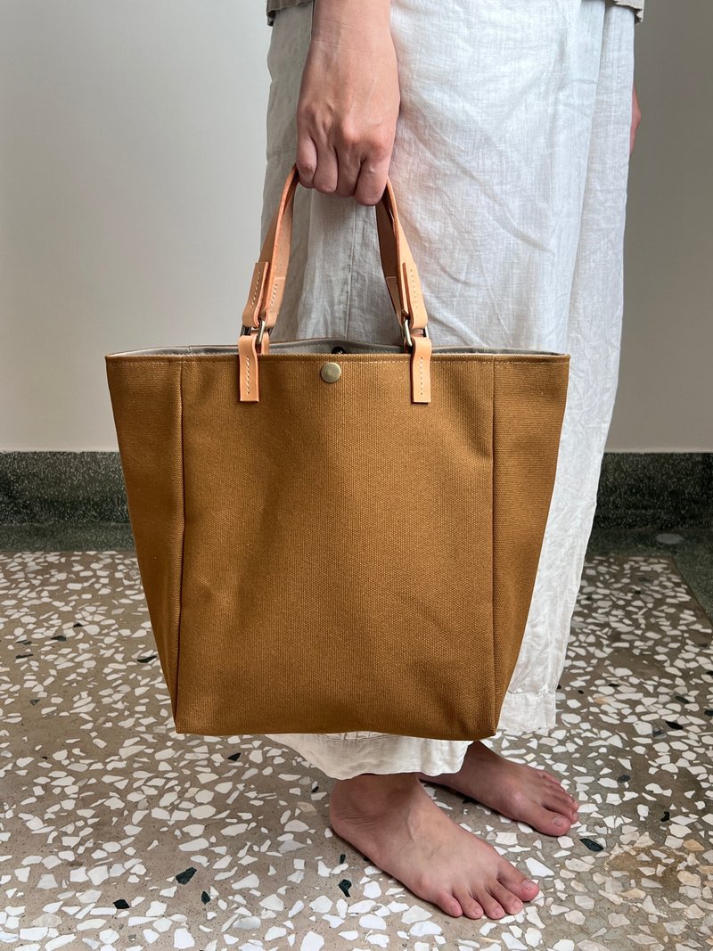 简约手提袋M・深姜黄 - 手提包/手提袋 - 棉．麻 咖啡色