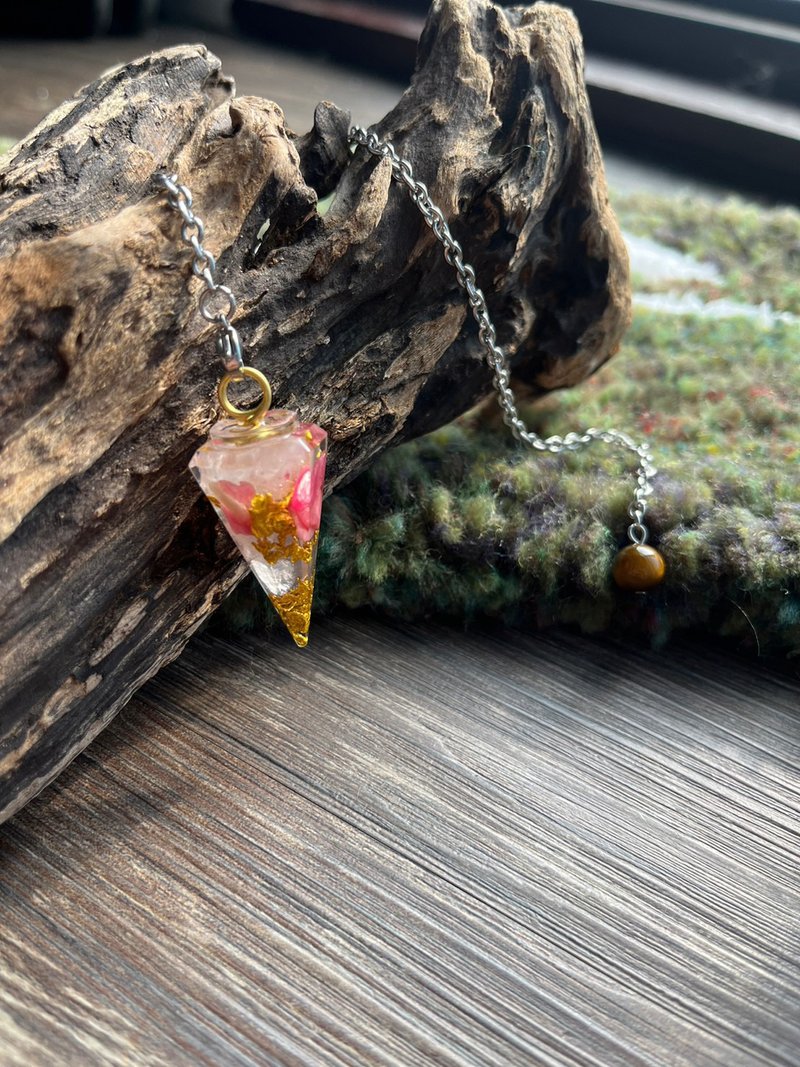 【奥刚灵摆X心轮】对应感情人际桃花 - 菱锰矿X粉晶 - 项链 - 树脂 粉红色