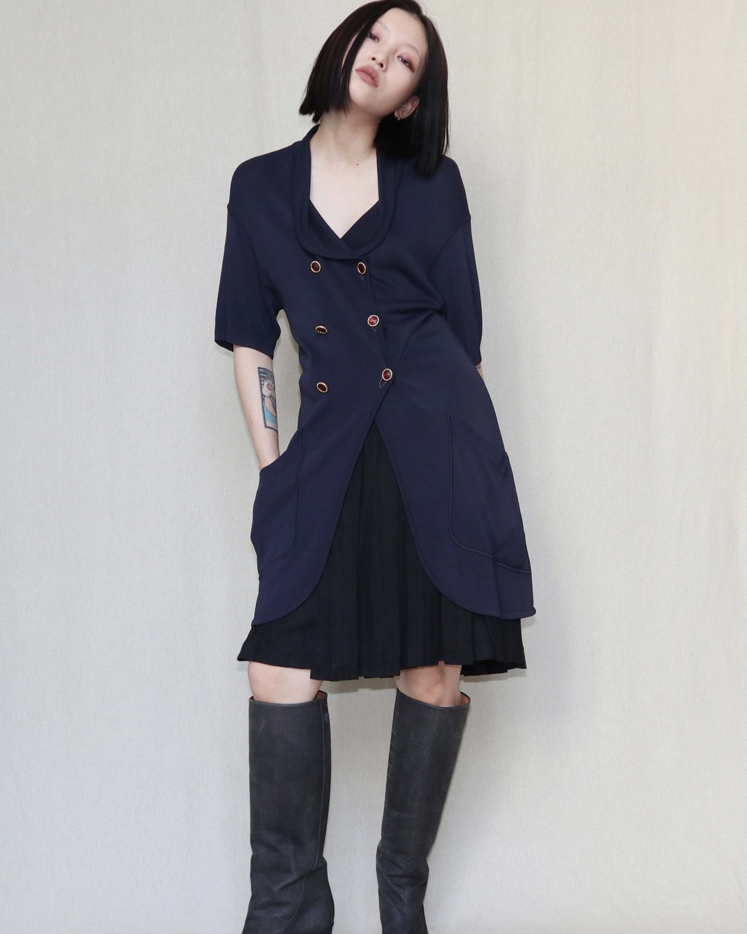 南瓜Vintage。FENDI 海军蓝 五分袖 双排扣 外套 - 女装休闲/机能外套 - 其他人造纤维 蓝色
