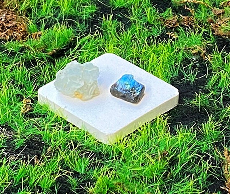天青石晶花 拉长石 | 招财开运 疗愈  | 入厝 礼品 快速出货 - 摆饰 - 水晶 多色