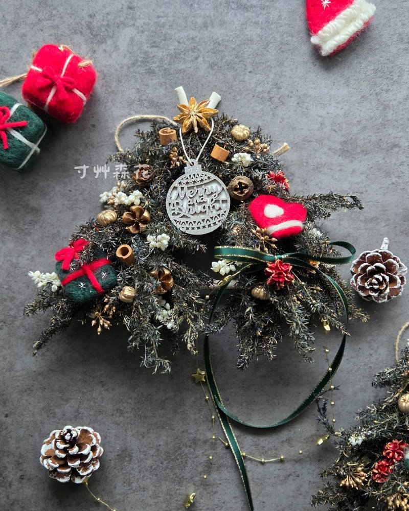 圣诞花圈/永生雪松花圈/圣诞礼物/圣诞挂饰/定制化 - 干燥花/捧花 - 植物．花 