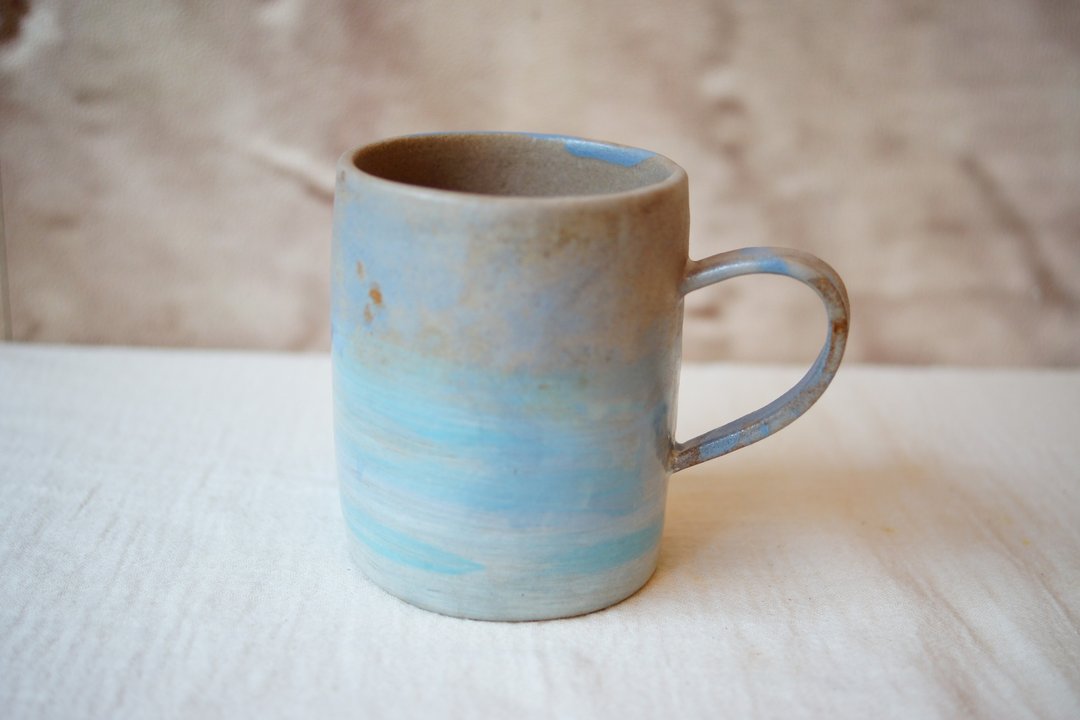 手作陶马克杯 湖水蓝 350ml 咖啡杯 陶杯 茶杯 - 咖啡杯/马克杯 - 陶 卡其色