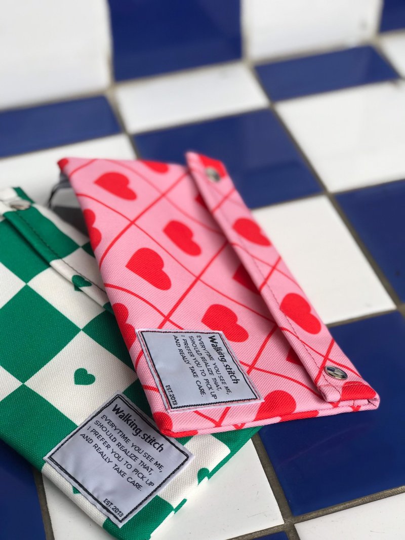 CLUTCH BAG HEART : PINK - 手拿包 - 棉．麻 粉红色