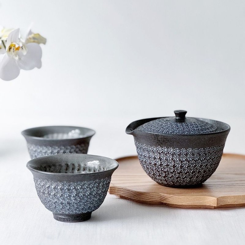 【送礼推荐】南蛮三岛诘宝瓶&茶杯组合 - 茶具/茶杯 - 陶 蓝色