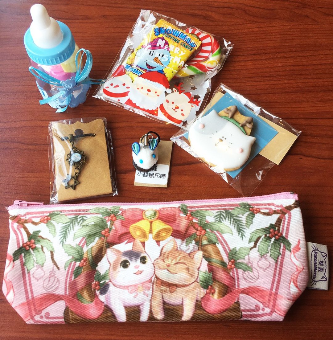 耶诞双猫化妆包礼物组 - 化妆包/杂物包 - 其他材质 粉红色