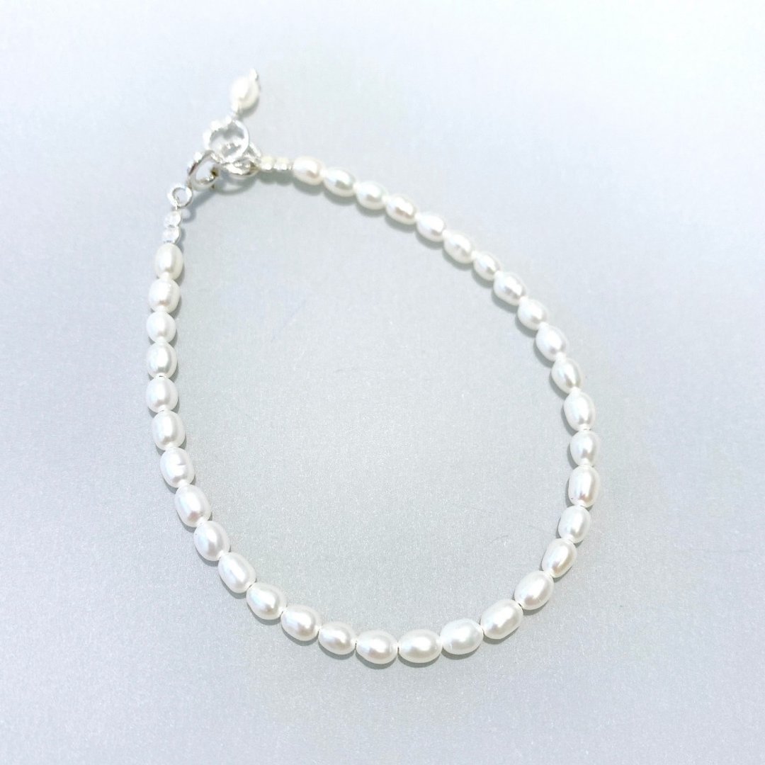 Ops Pearl silver bracelet- 珍珠/纯银/六月诞生石/礼物/手链 - 手链/手环 - 珍珠 白色