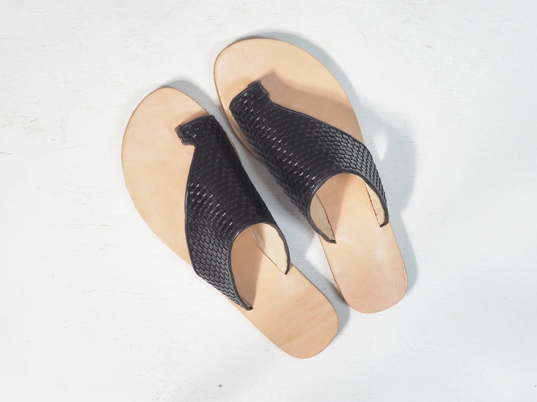爱花凉鞋sandals-皮革编织 - 拖鞋 - 真皮 黑色