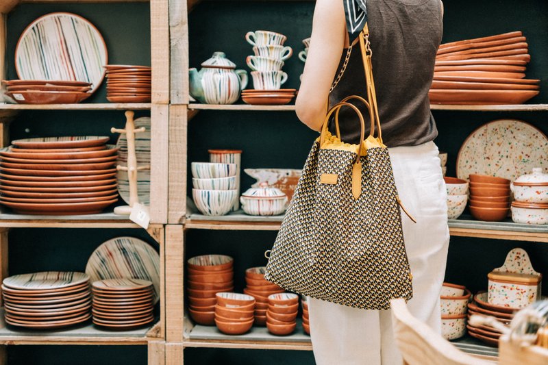 Viola 束口后背包 - 后背包/双肩包 - 其他材质 咖啡色