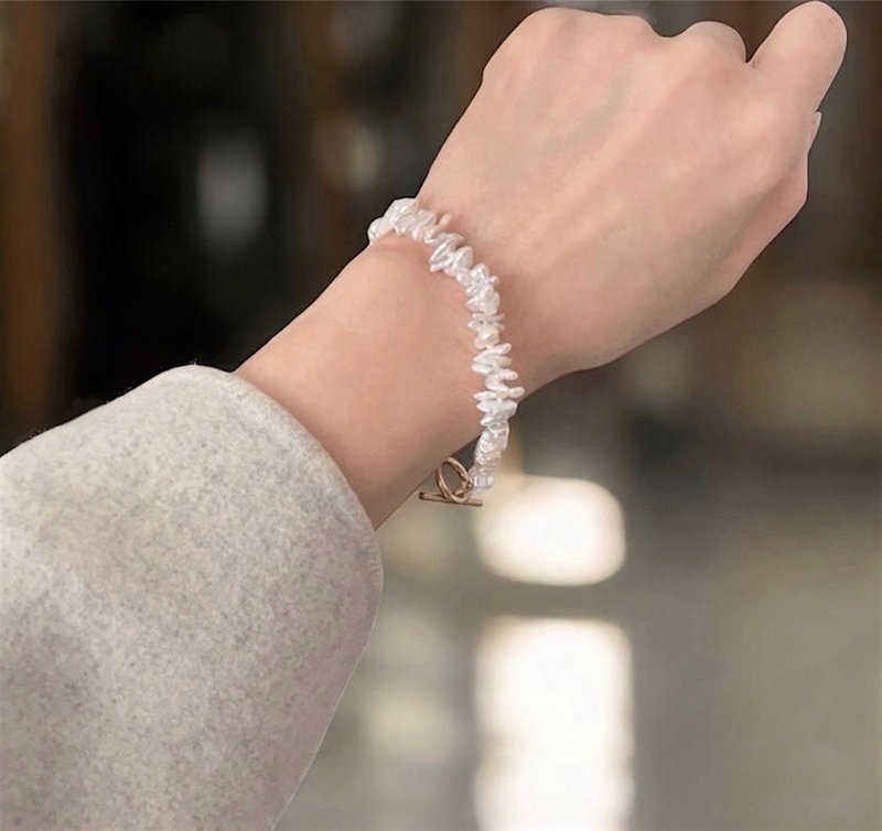 适合冬季 采用两种细小罂粟籽珍珠制成 手链 仅此一件 - 手链/手环 - 珍珠 白色