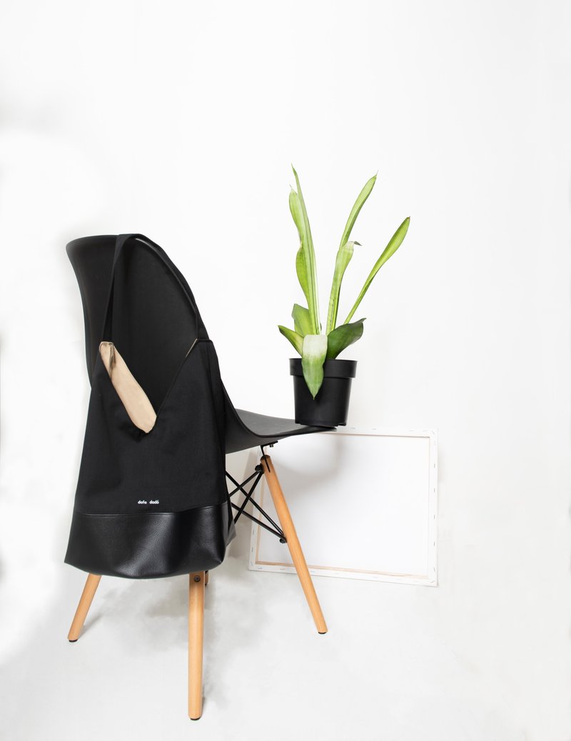 Dafa Dado/香港制造/设计师原创/全棉/纯素皮革/侧背包/手袋/包包 - 侧背包/斜挎包 - 棉．麻 黑色