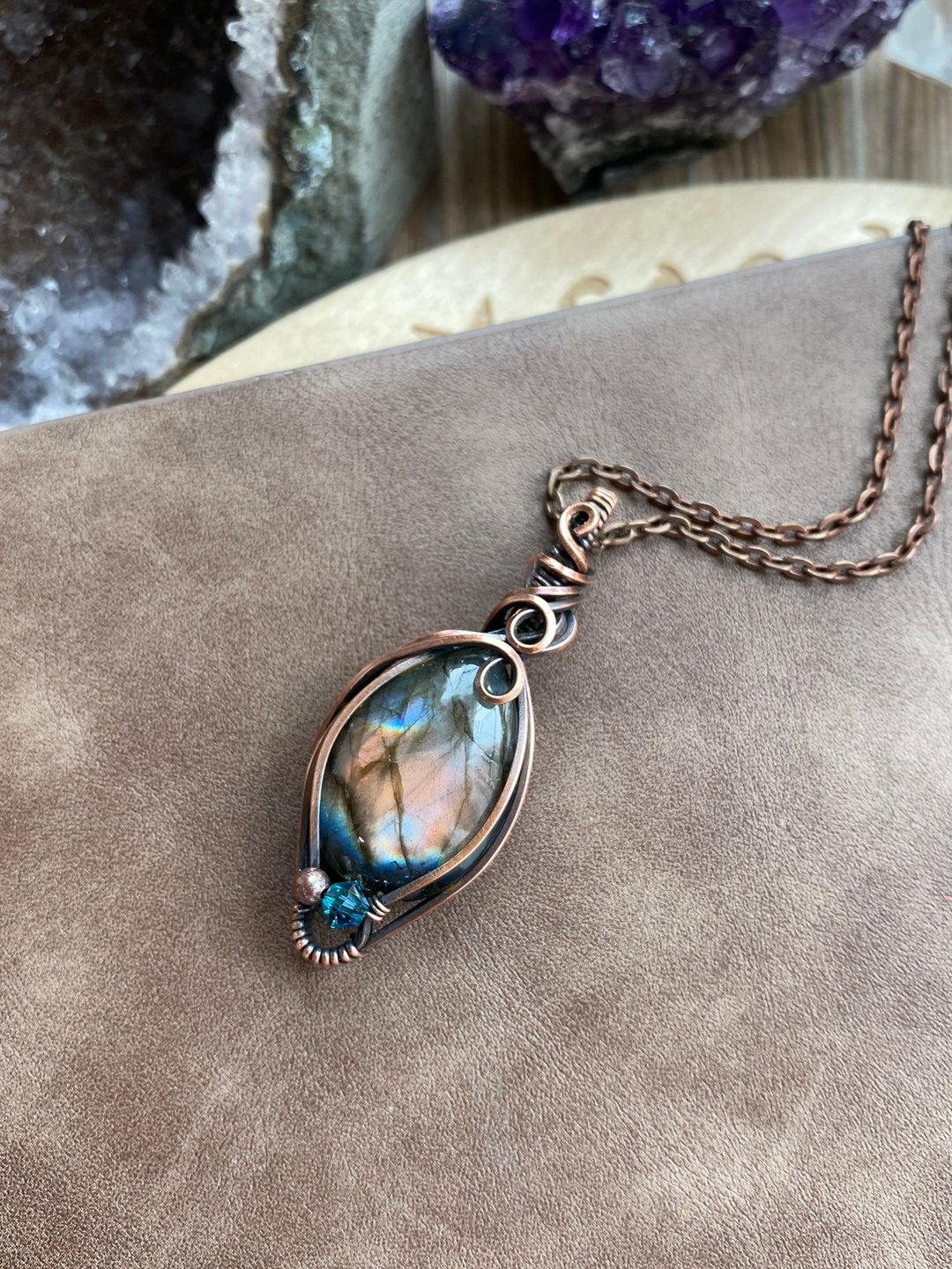 WW69 全手工编织 绕铜线 复古做旧 wire wrap 拉长石吊咀 - 项链 - 铜/黄铜 咖啡色