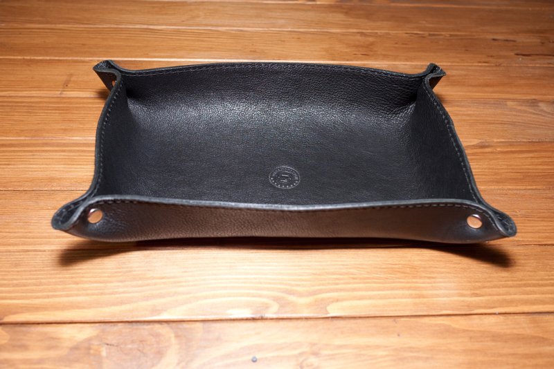 Dreamstation皮革鞄研所，意大利软植鞣革收纳盒 - 摆饰 - 真皮 黑色