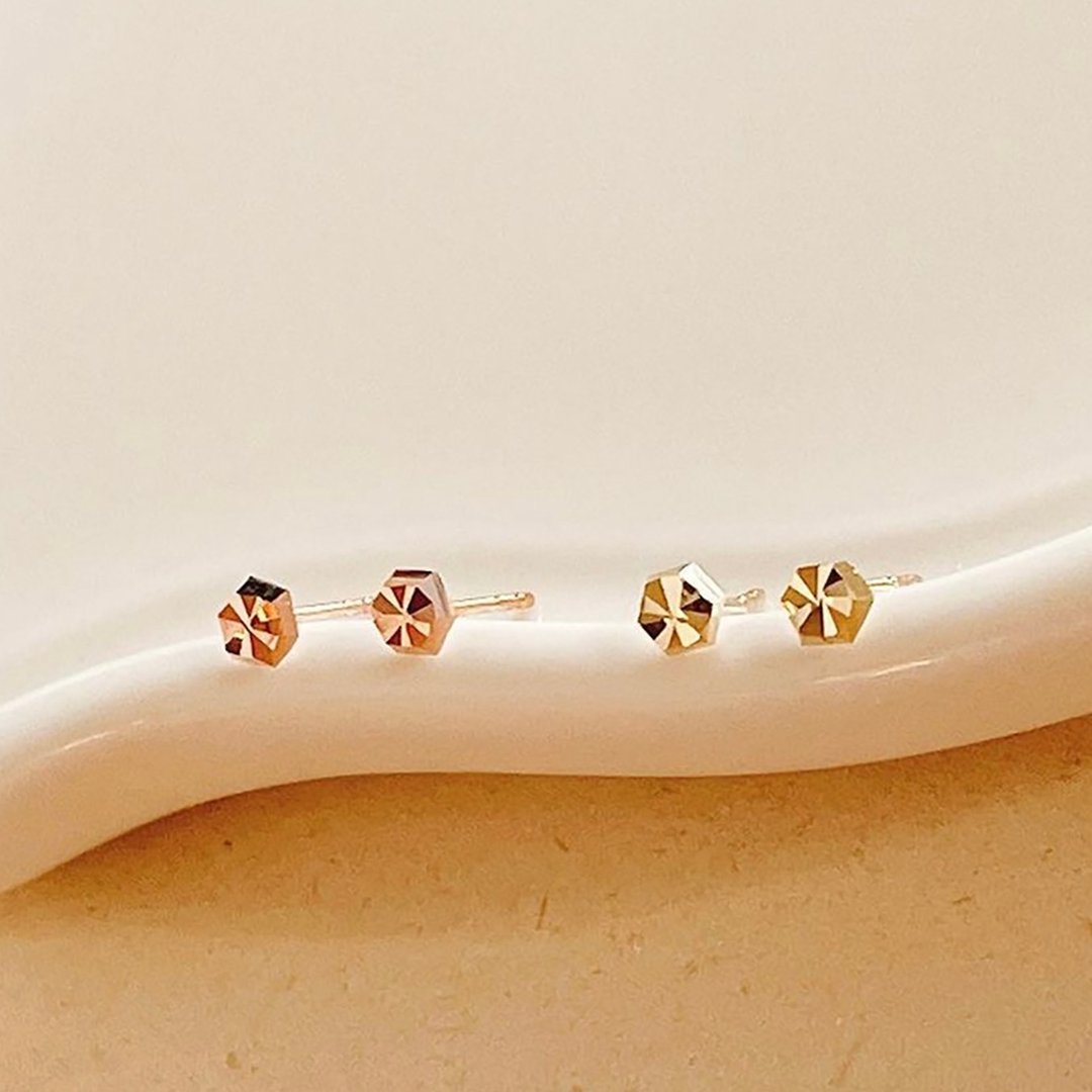 耳环 14K 六角闪耀光芒 限量手工 剩 1 对 - 耳环/耳夹 - 贵金属 黄色