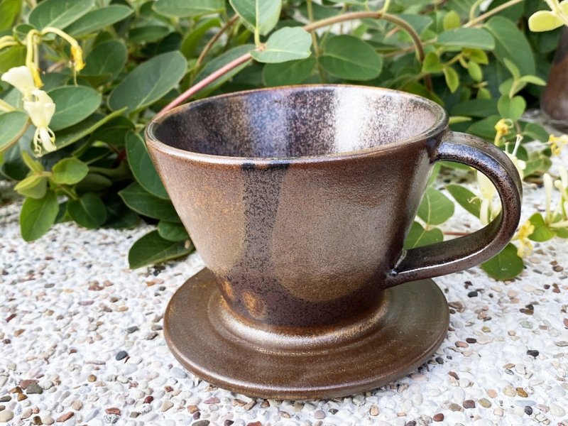 手作陶器 | 铁釉 咖啡滤杯 - 咖啡壶/周边 - 陶 咖啡色