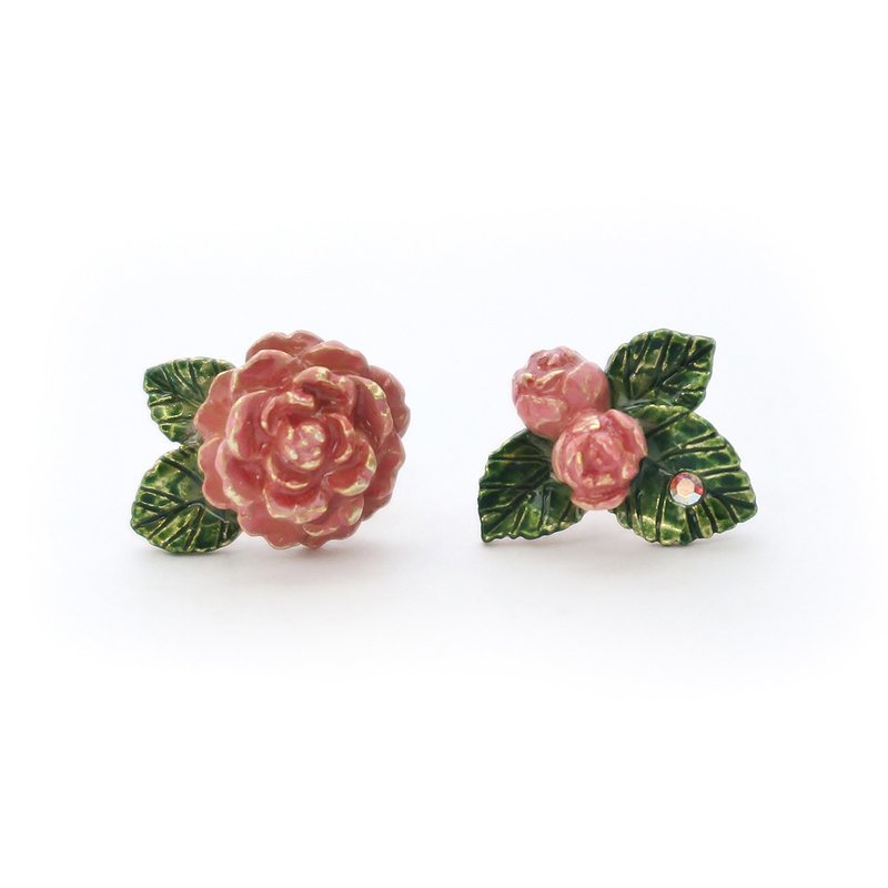 Camellia Earring 乙女椿 / ピアス PA429 - 耳环/耳夹 - 其他金属 粉红色