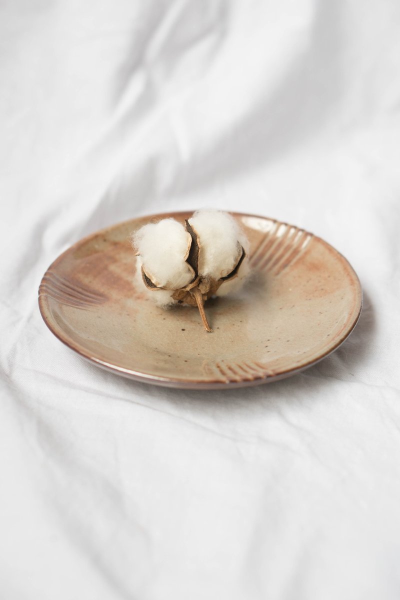 鱼池釉点心盘 | 置物盘 - 盘子/餐盘/盘架 - 陶 红色