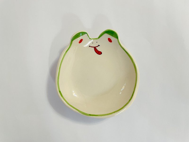 青蛙圆碟 草绿色 - 浅碟/小碟子 - 陶 多色
