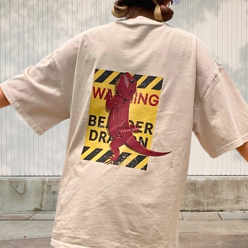 FATGUYS/Oversize 警告!红松狮蜥出没 /中性/衣服 - 中性连帽卫衣/T 恤 - 棉．麻 多色