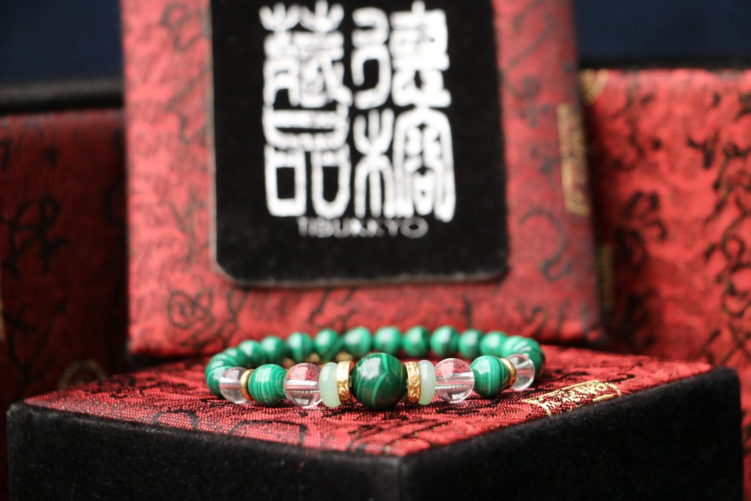 原矿无染色孔雀石 8mm圆珠 白水晶隔珠 定制化佛珠设计 手链手环 - 手链/手环 - 半宝石 