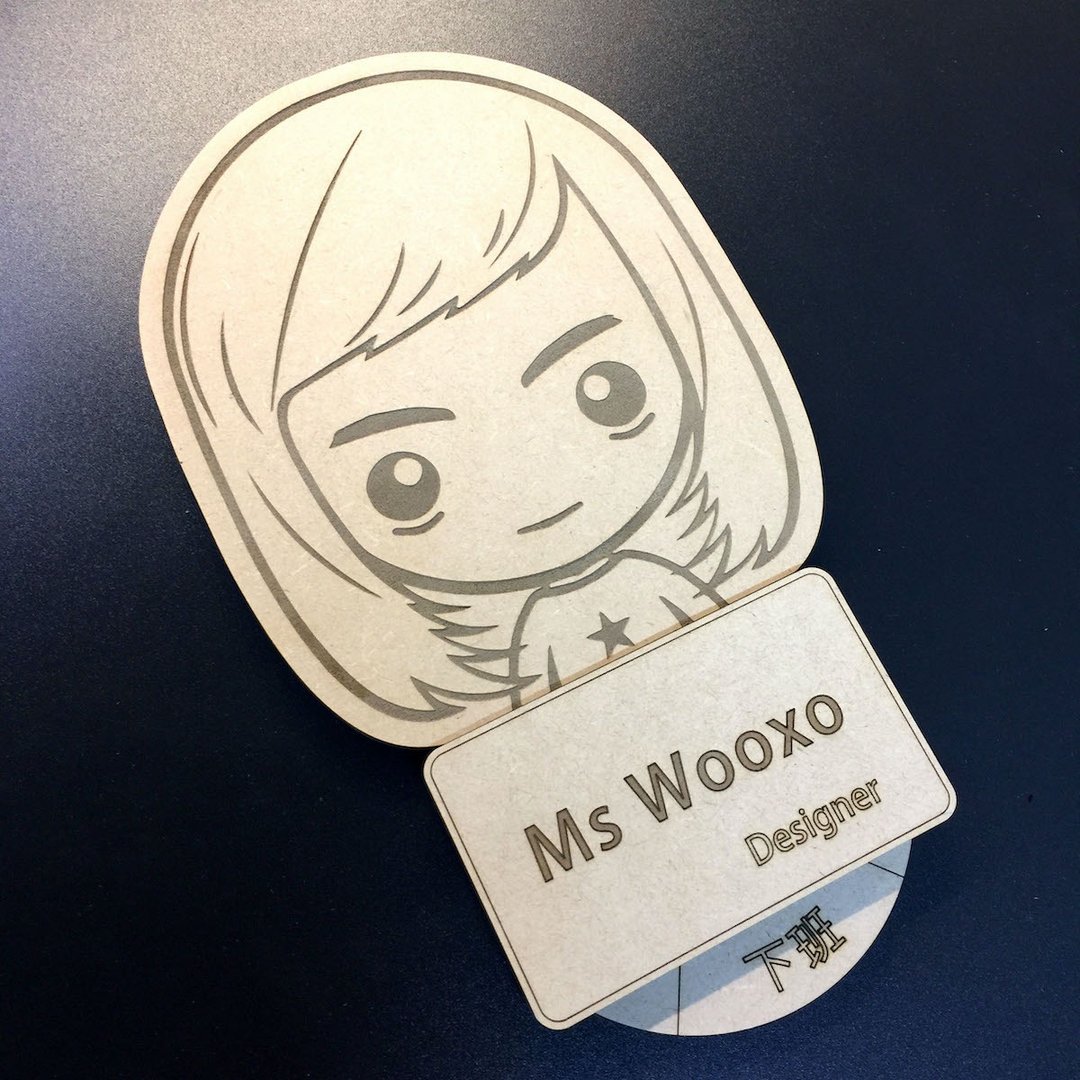WOOXO Q头磁吸个人名牌 状态牌 OFFICE 台湾定制 - 名片架/名片座 - 木头 卡其色